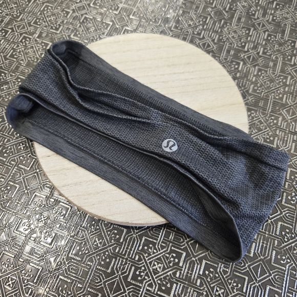 🐢 Lululemon Men's Metal Vent Tech Wide Headband. - Picture 5 of 9